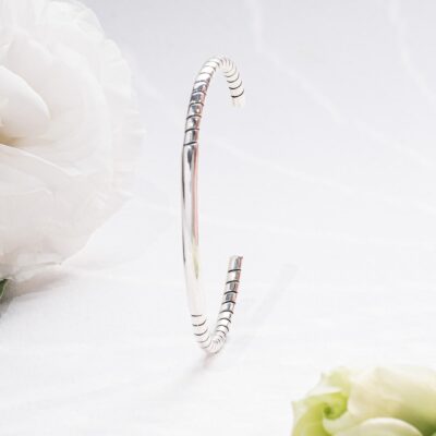Dual Textured Kada Bracelet (Silver)