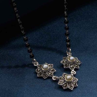 Pearl Flora Mangalsutra (Silver)